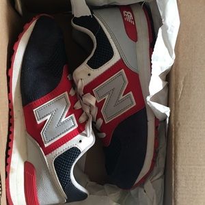 Boys sneakers